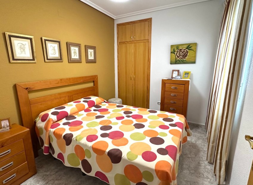 Resale - Apartment / flat - Guardamar del Segura - Center