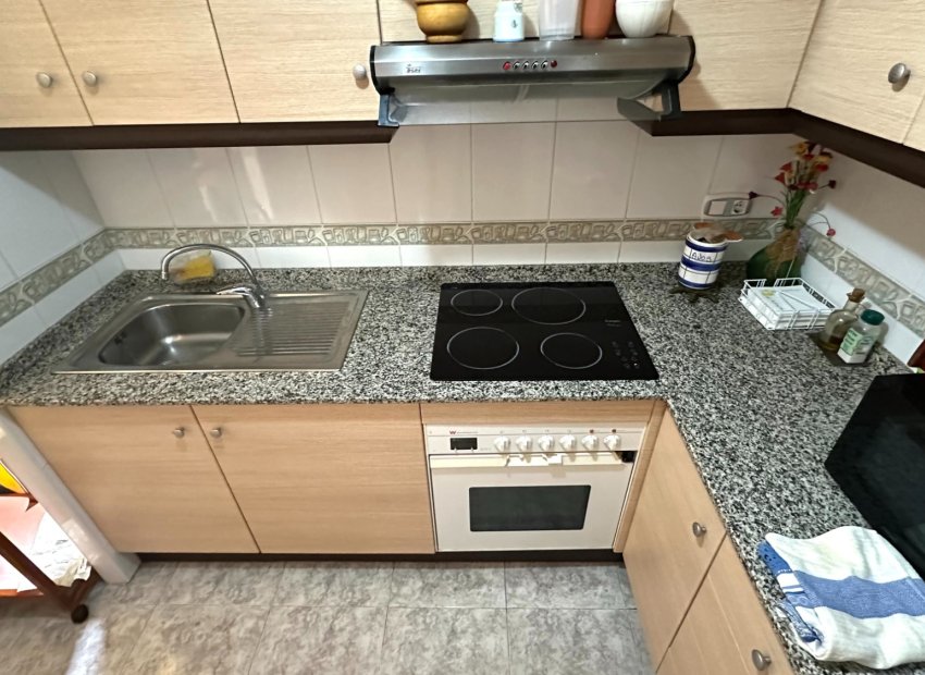 Resale - Apartment / flat - Guardamar del Segura - Center