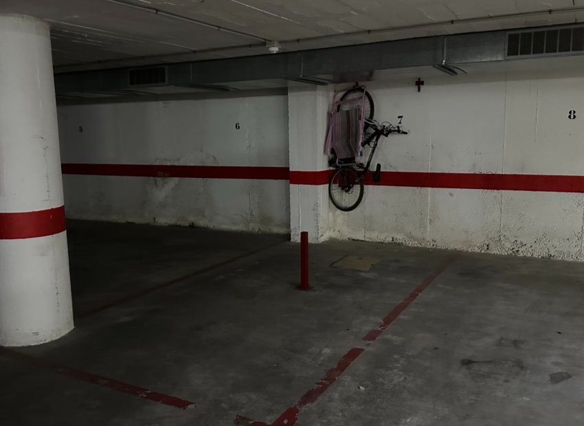 Resale - Apartment / flat - Guardamar del Segura - Center