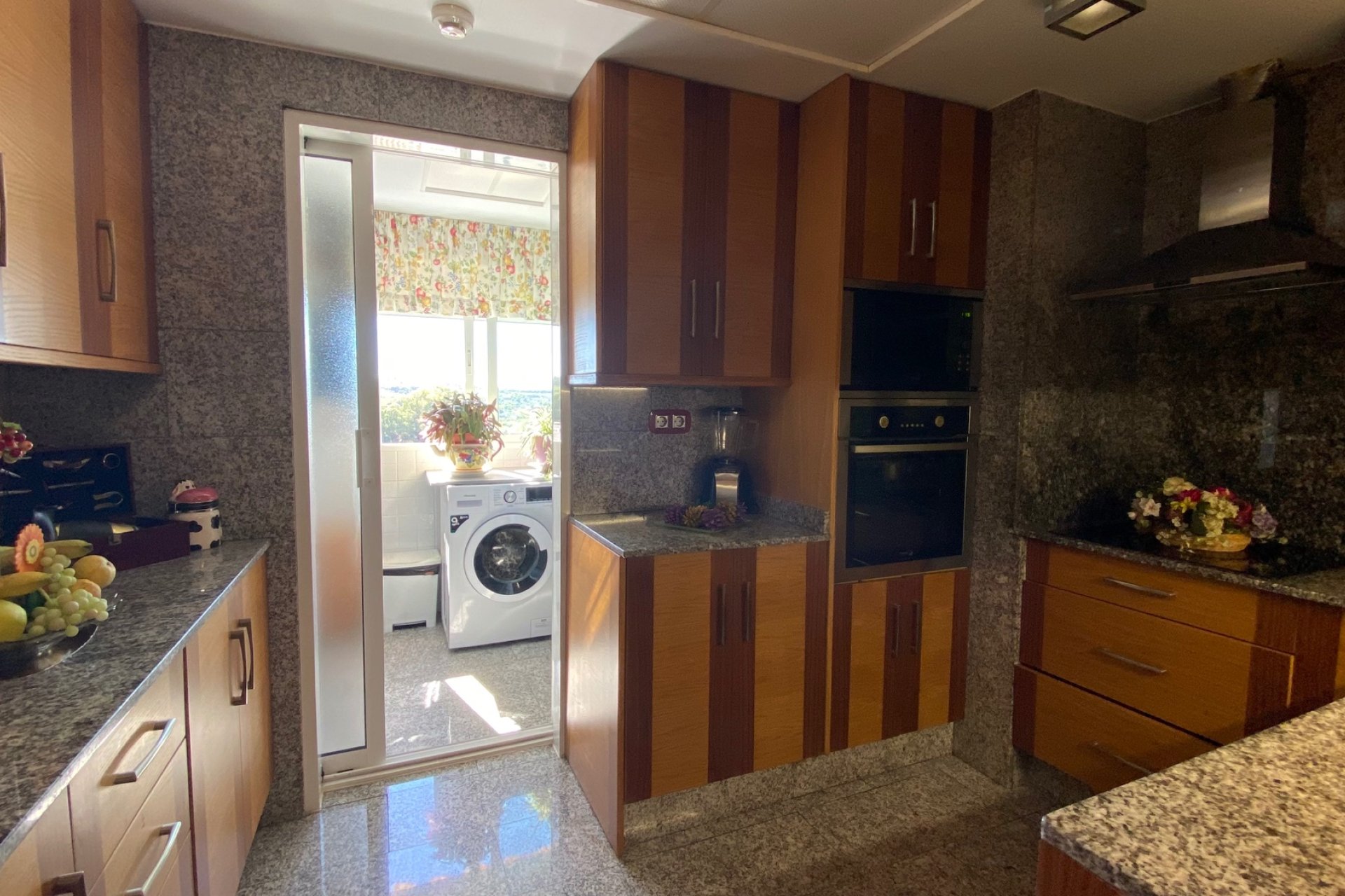 Resale - Apartment / flat - Guardamar del Segura - El Edén
