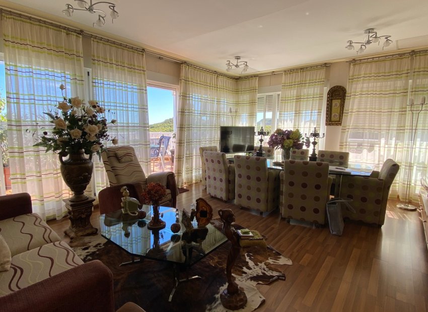 Resale - Apartment / flat - Guardamar del Segura - El Edén