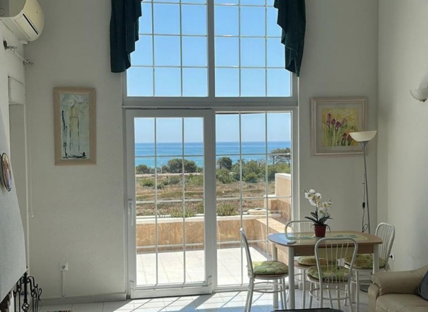 Resale - Apartment / flat - Guardamar del Segura - El Moncayo