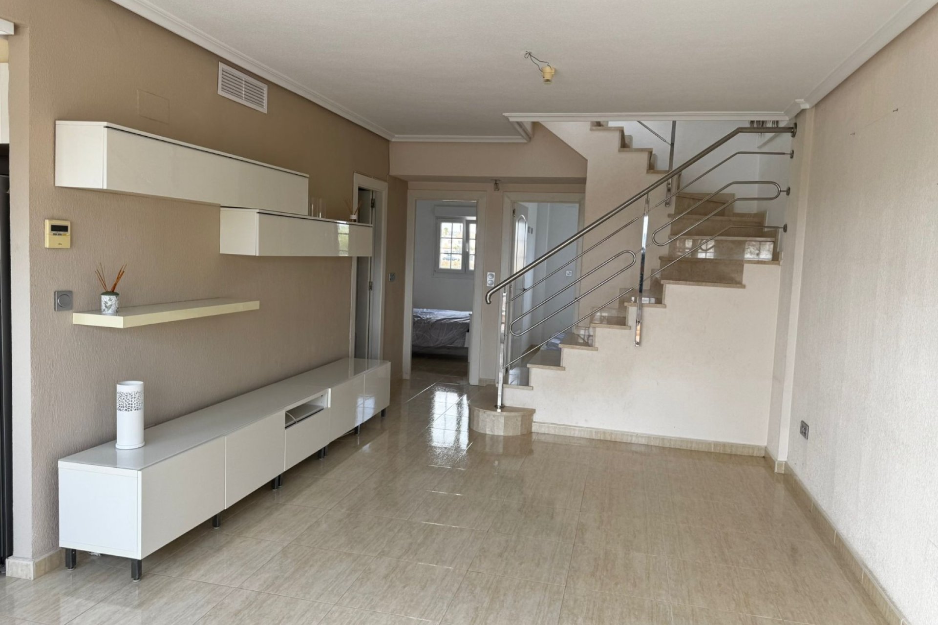Resale - Apartment / flat - Guardamar del Segura - El Raso