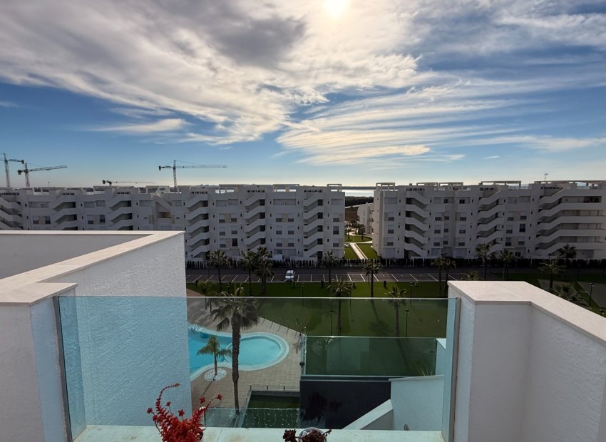 Resale - Apartment / flat - Guardamar del Segura - El Raso