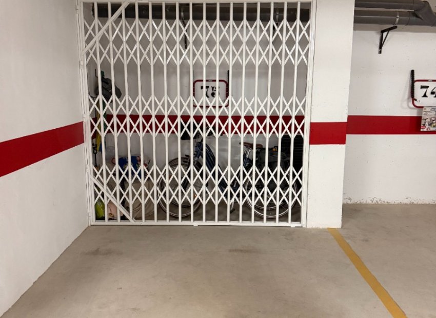 Resale - Apartment / flat - Guardamar del Segura - El Raso