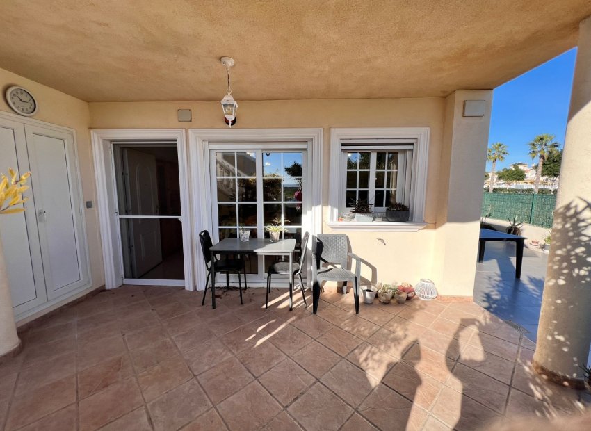 Resale - Apartment / flat - Guardamar del Segura - El Raso