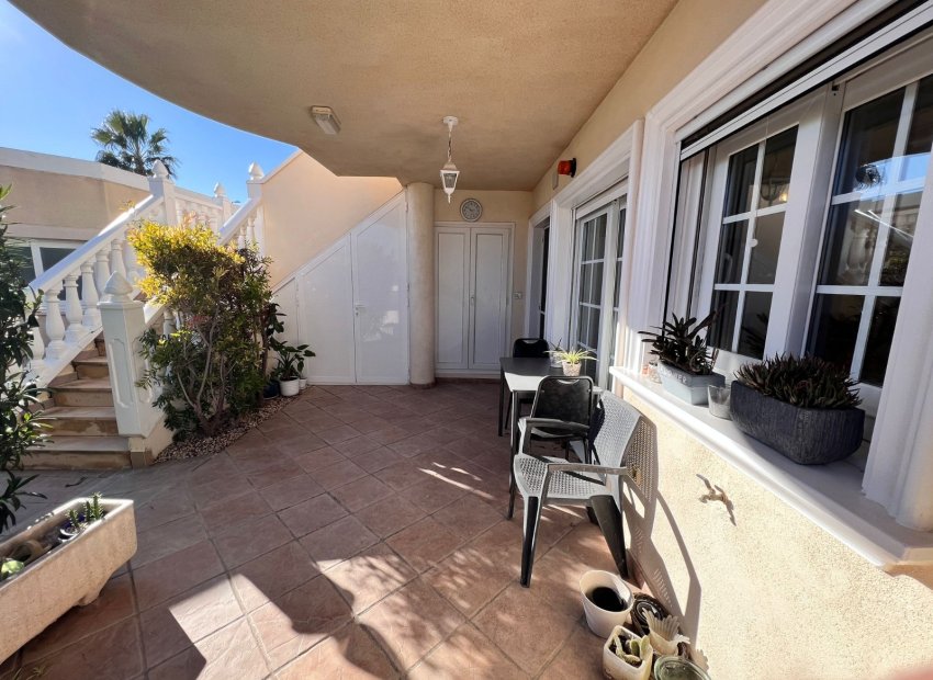 Resale - Apartment / flat - Guardamar del Segura - El Raso