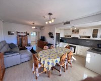Resale - Apartment / flat - Guardamar del Segura - El Raso