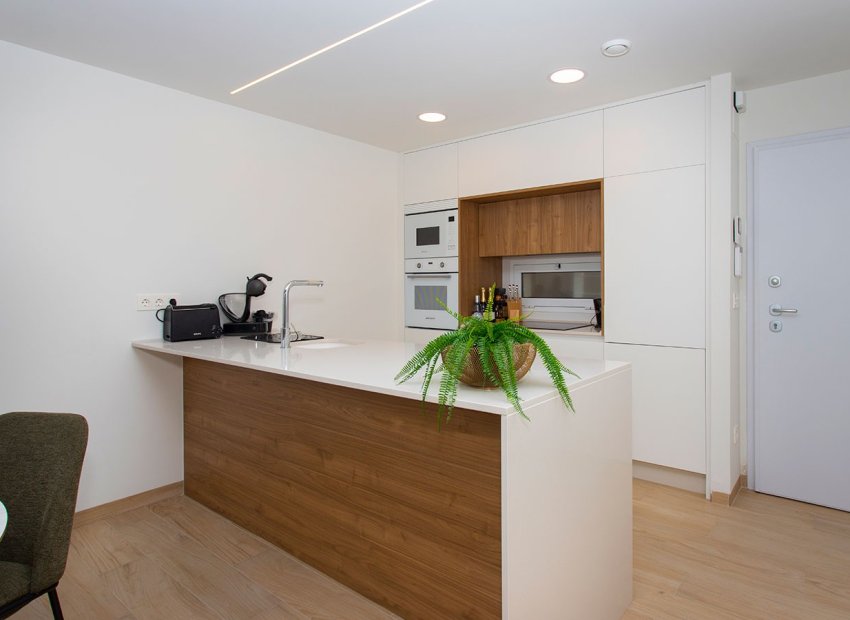 Resale - Apartment / flat - Guardamar del Segura - El Raso