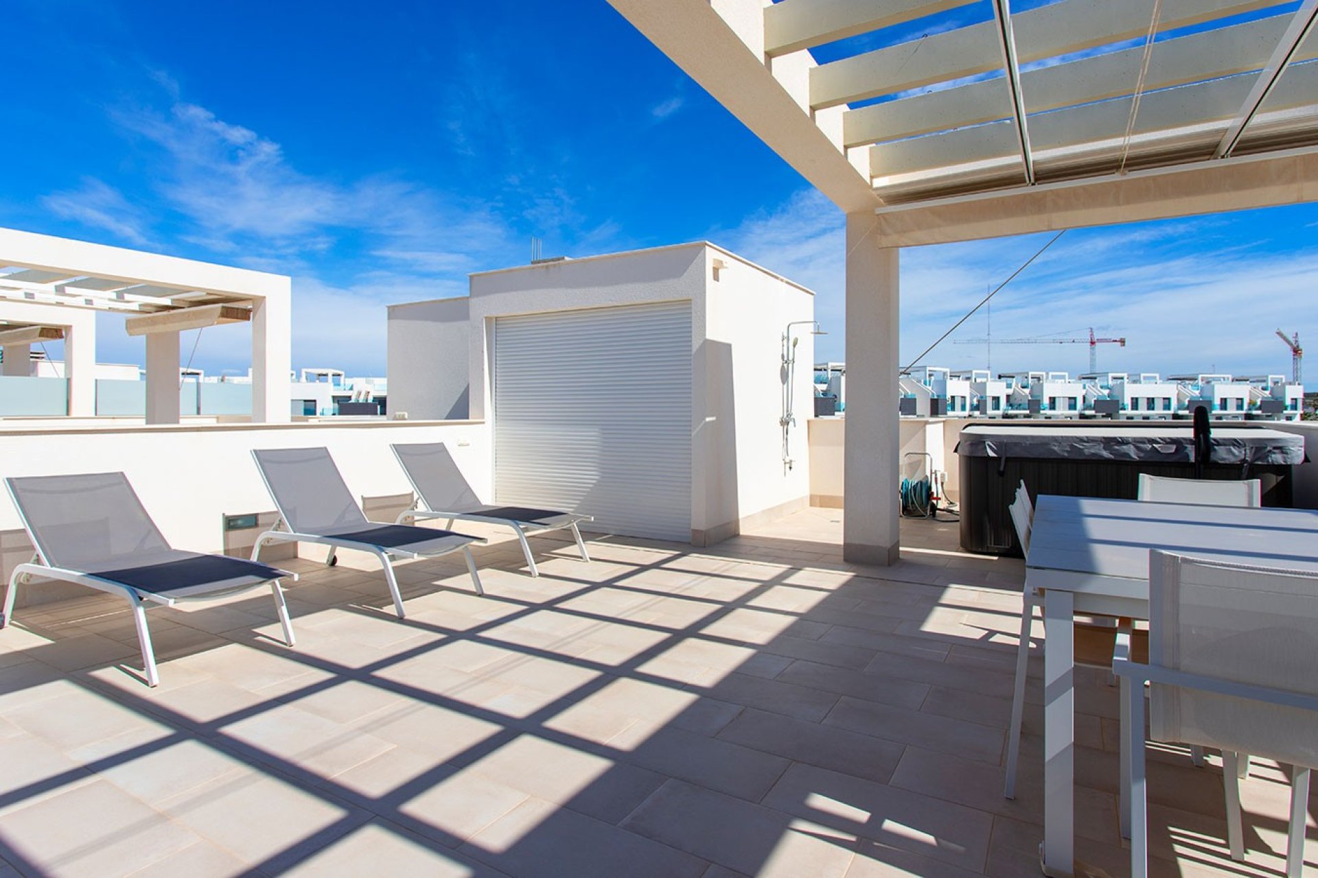 Resale - Apartment / flat - Guardamar del Segura - El Raso