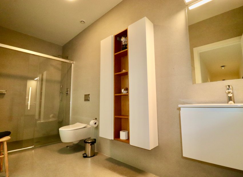 Resale - Apartment / flat - Guardamar del Segura - Guardamar De La Segura