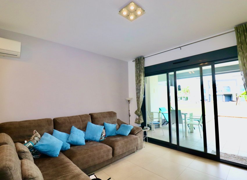 Resale - Apartment / flat - Guardamar del Segura - Guardamar - El Raso