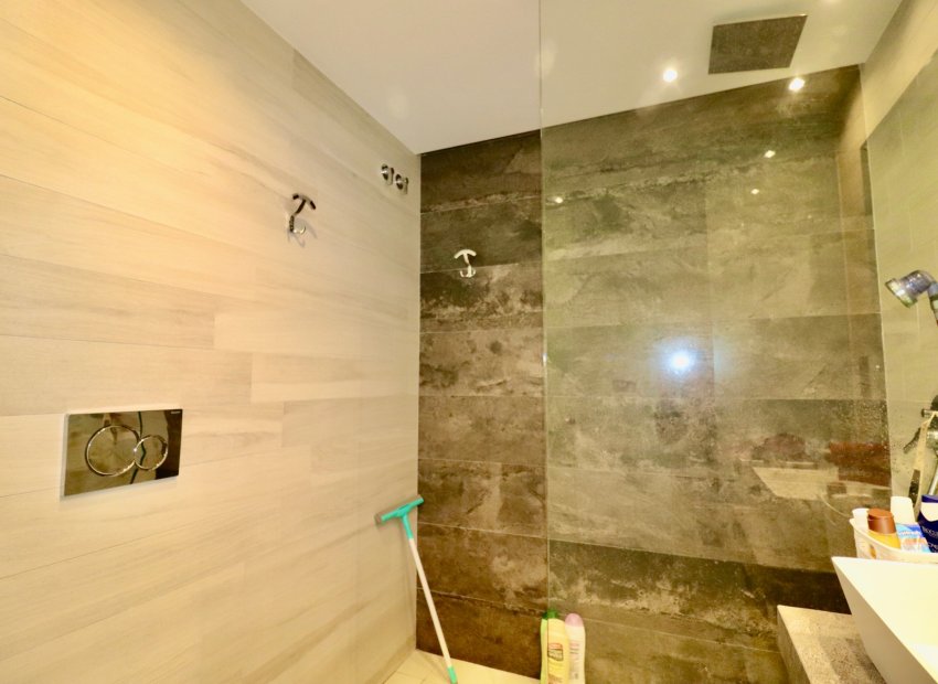 Resale - Apartment / flat - Guardamar del Segura - Guardamar - El Raso