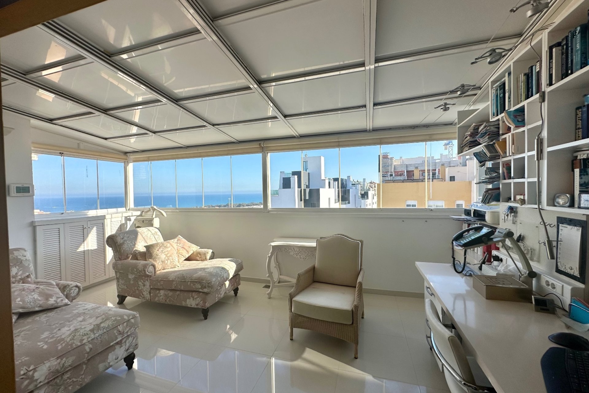 Resale - Apartment / flat - Guardamar del Segura - Marjal Beach