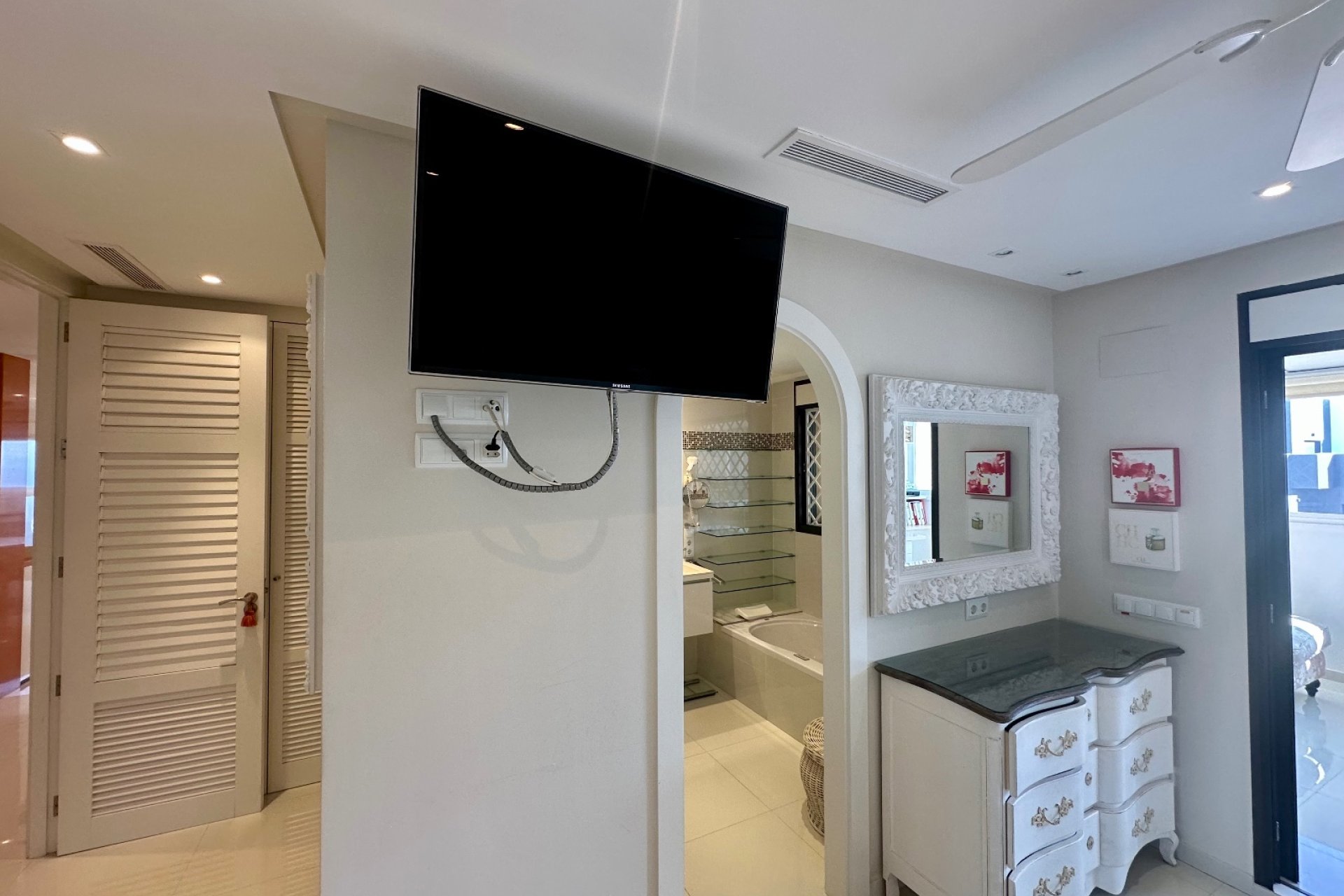 Resale - Apartment / flat - Guardamar del Segura - Marjal Beach