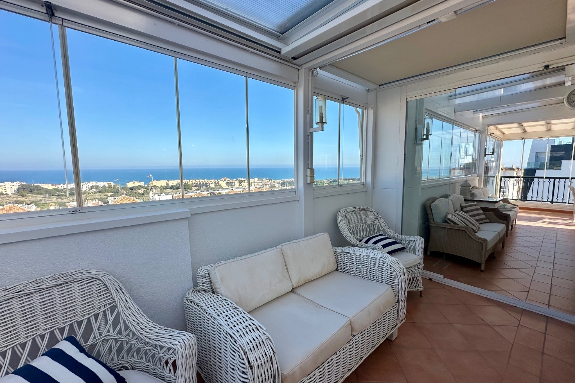 Resale - Apartment / flat - Guardamar del Segura - Marjal Beach