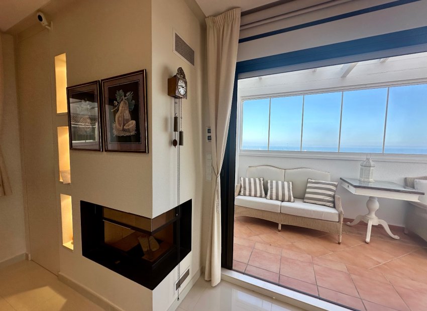 Resale - Apartment / flat - Guardamar del Segura - Marjal Beach