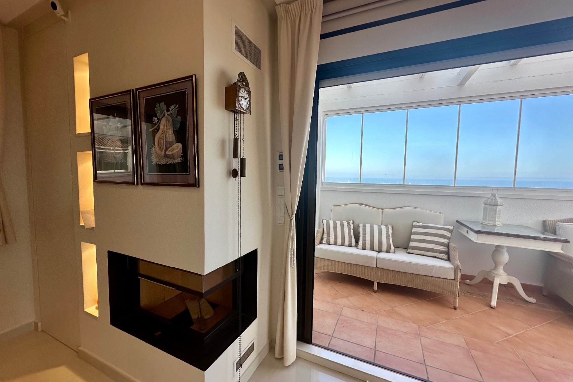 Resale - Apartment / flat - Guardamar del Segura - Marjal Beach