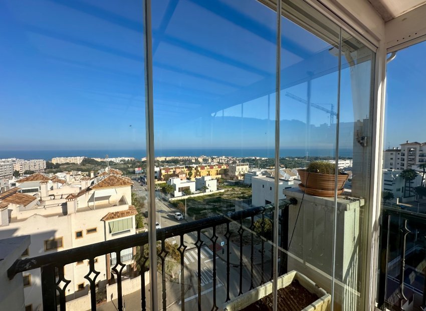 Resale - Apartment / flat - Guardamar del Segura - Marjal Beach