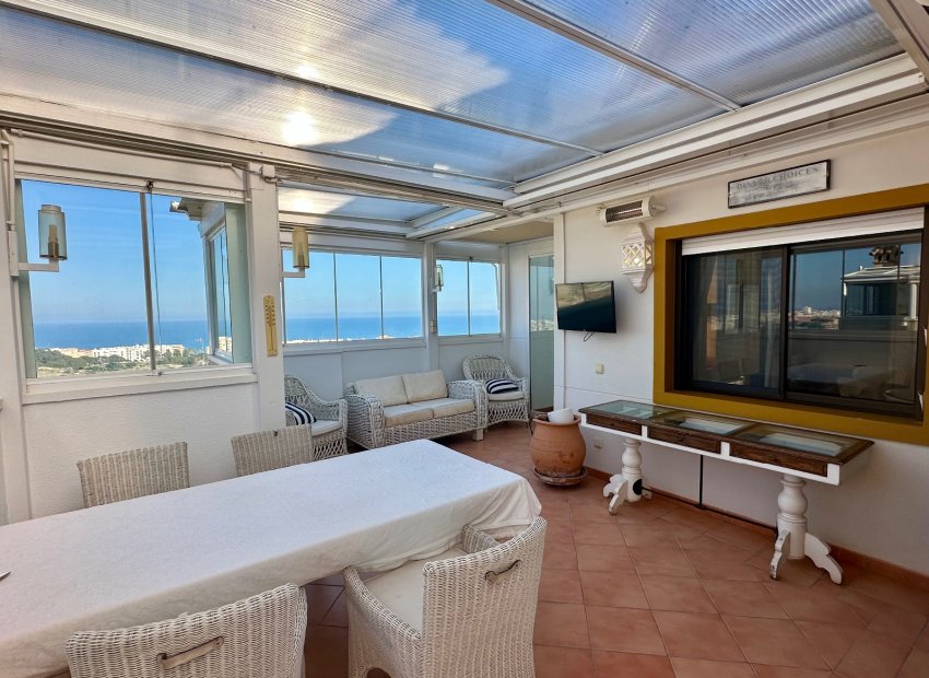 Resale - Apartment / flat - Guardamar del Segura - Marjal Beach
