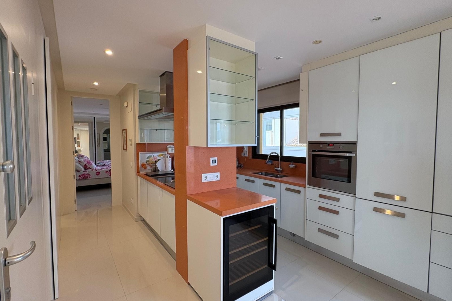 Resale - Apartment / flat - Guardamar del Segura - Marjal Beach