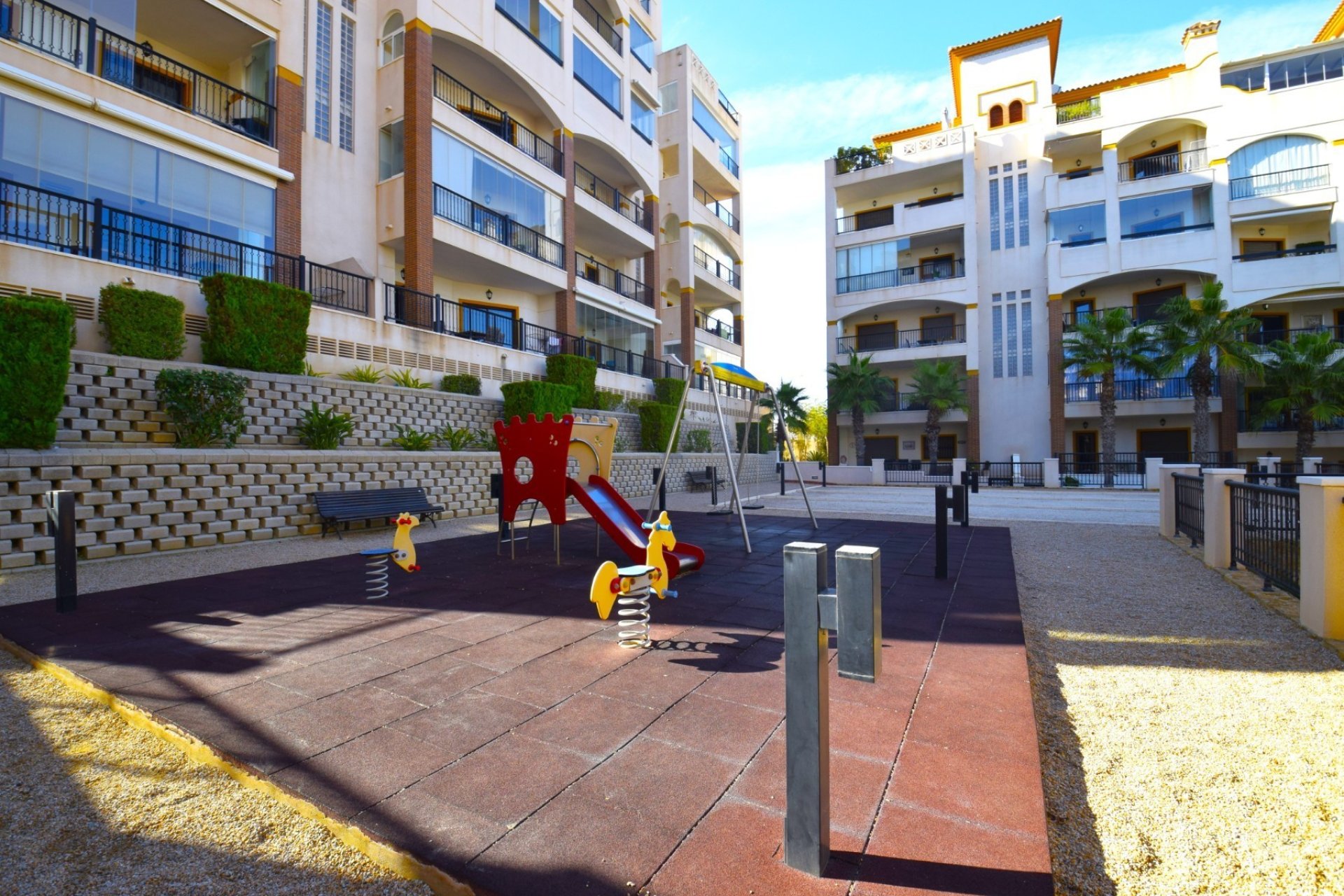 Resale - Apartment / flat - Guardamar del Segura - Marjal Beach