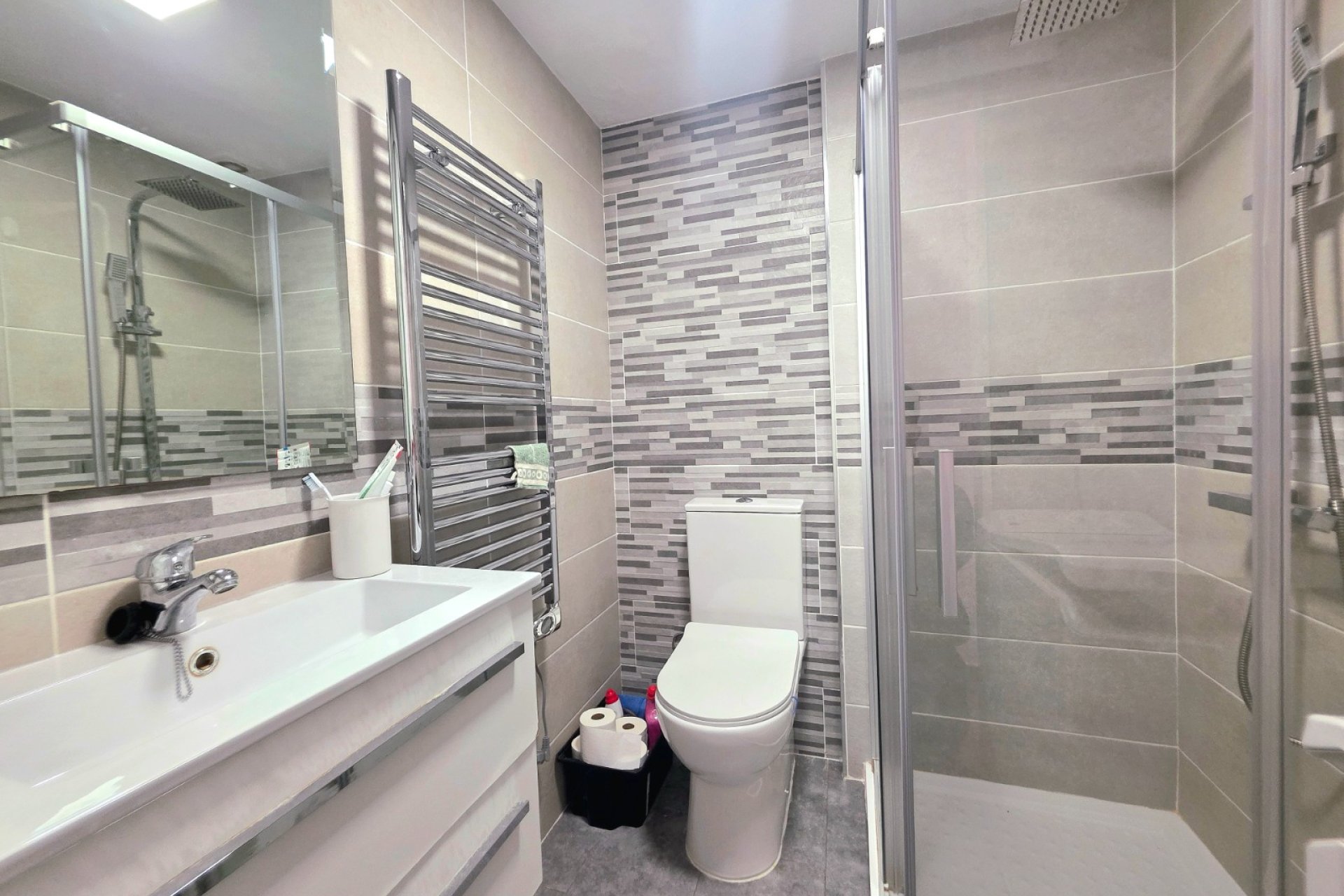 Resale - Apartment / flat - Guardamar del Segura - Pinomar