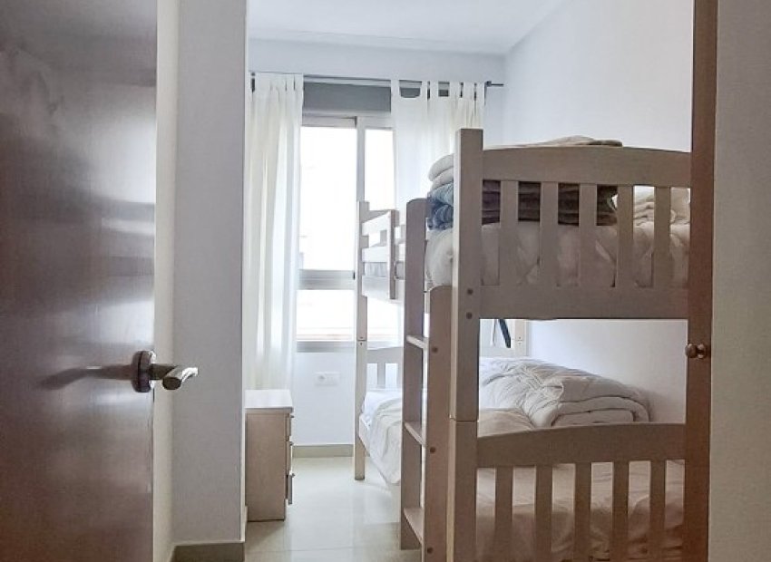 Resale - Apartment / flat - Guardamar del Segura - Pueblo