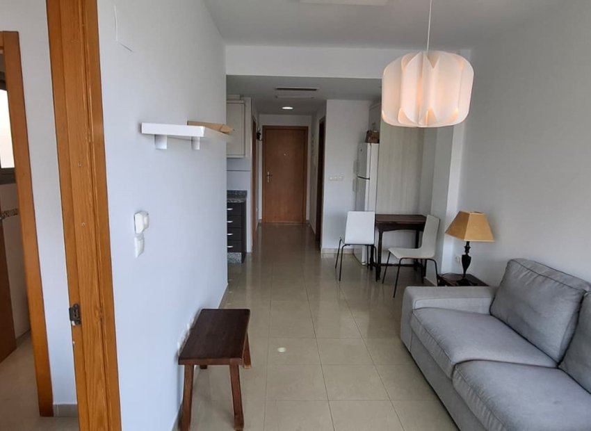 Resale - Apartment / flat - Guardamar del Segura - Pueblo