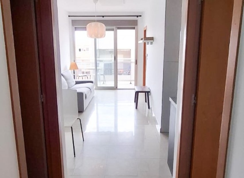 Resale - Apartment / flat - Guardamar del Segura - Pueblo