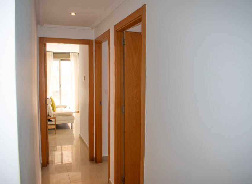 Resale - Apartment / flat - Guardamar del Segura - Pueblo