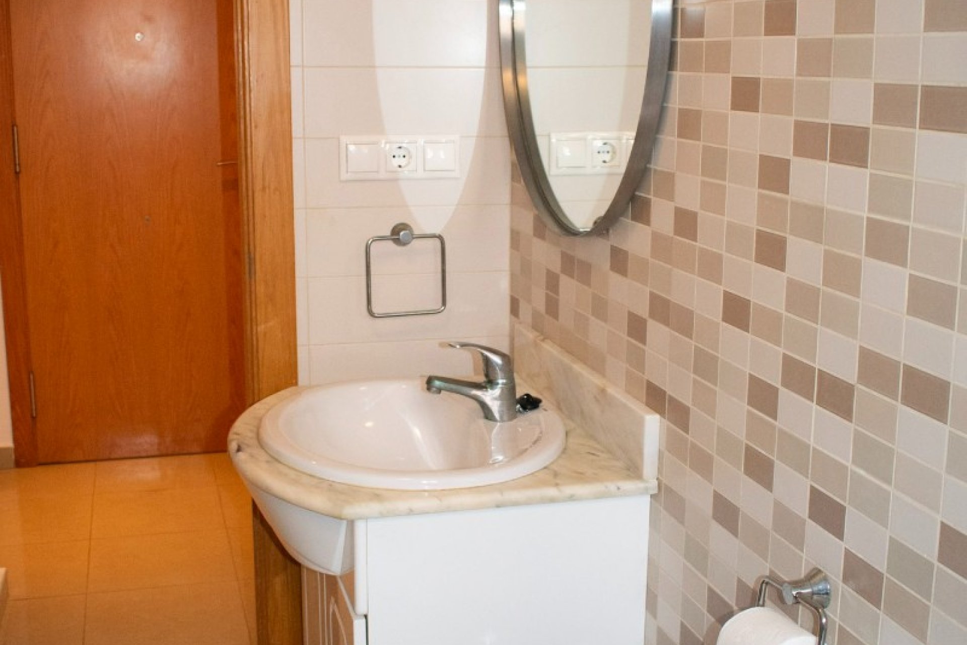 Resale - Apartment / flat - Guardamar del Segura - Pueblo