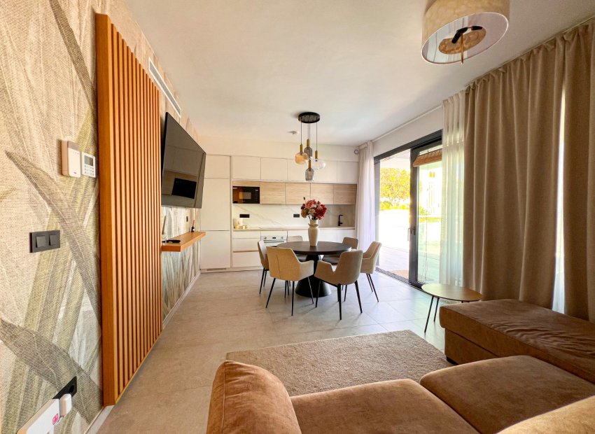 Resale - Apartment / flat - Guardamar del Segura - Urbanizaciones