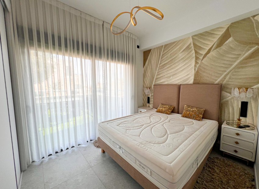 Resale - Apartment / flat - Guardamar del Segura - Urbanizaciones