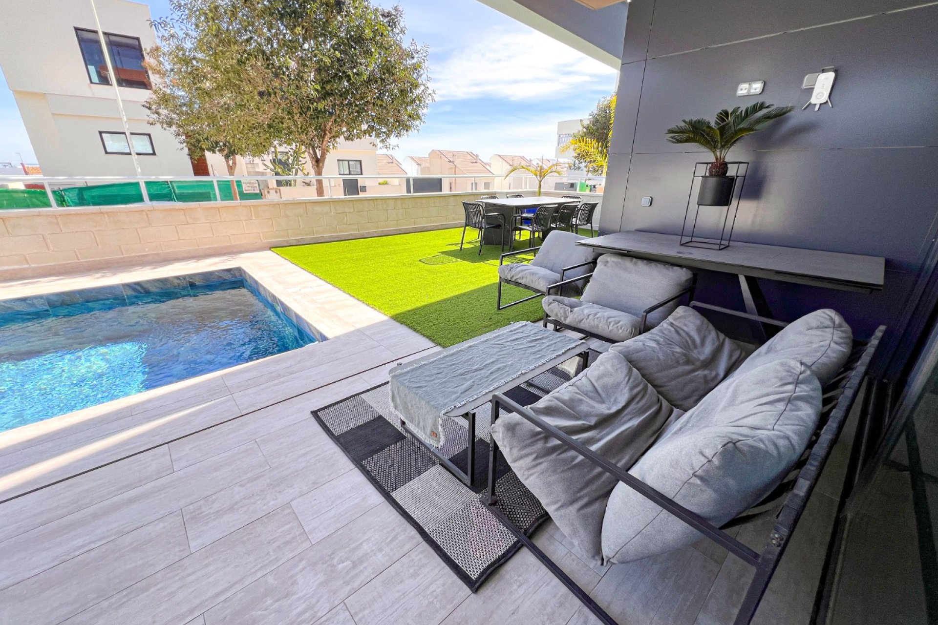 Resale - Apartment / flat - Guardamar del Segura - Urbanizaciones