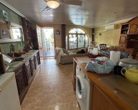 Resale - Apartment / flat - Guardamar del Segura - Urbanizaciones