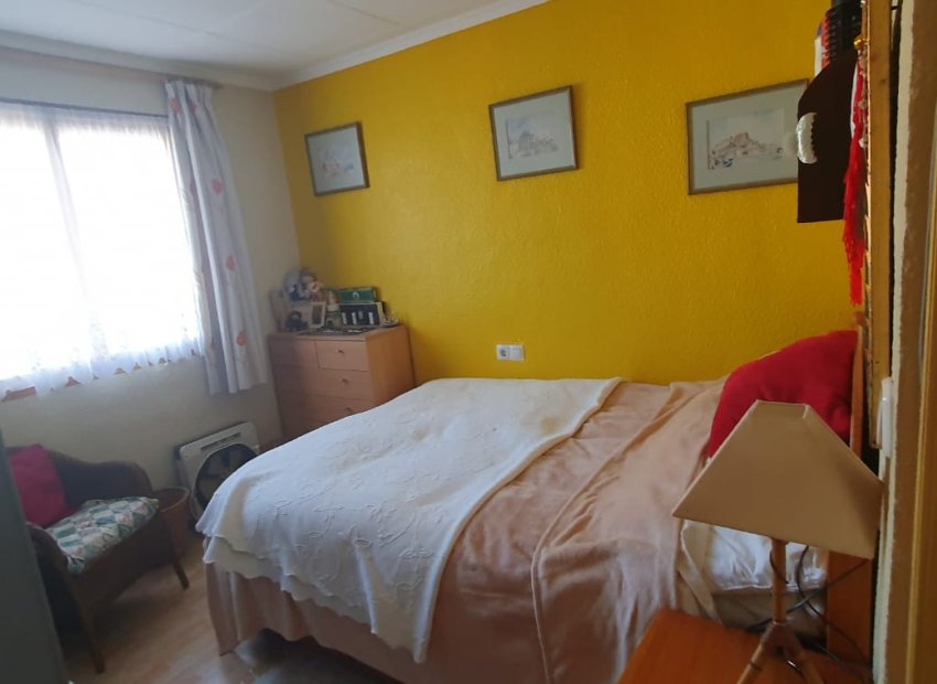 Resale - Apartment / flat - Guardamar del Segura - Urbanizaciones