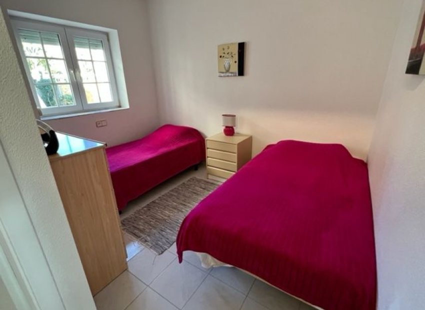 Resale - Apartment / flat - Guardamar del Segura - Valencia