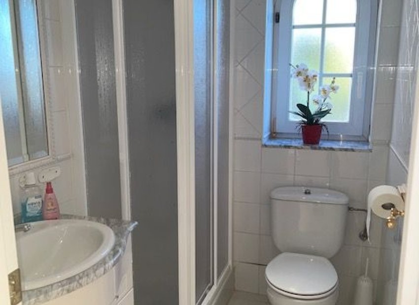 Resale - Apartment / flat - Guardamar del Segura - Valencia