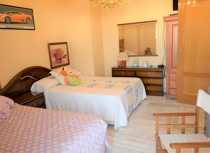 Resale - Apartment / flat - Guardamar del Segura