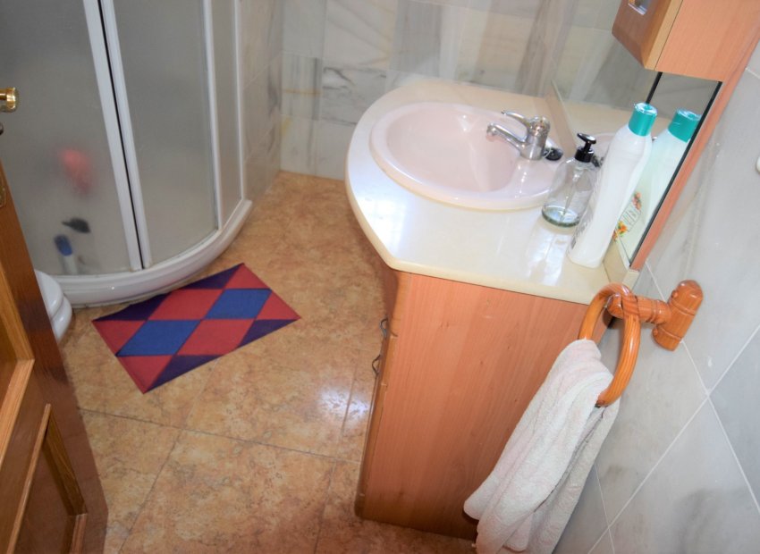 Resale - Apartment / flat - Guardamar del Segura