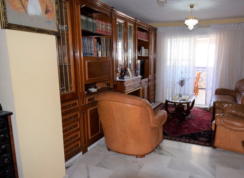 Resale - Apartment / flat - Guardamar del Segura