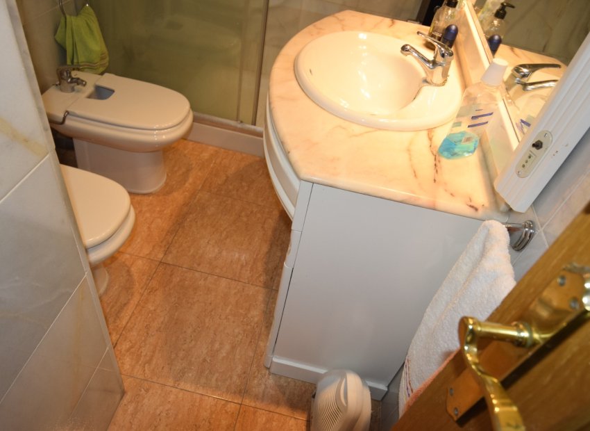 Resale - Apartment / flat - Guardamar del Segura