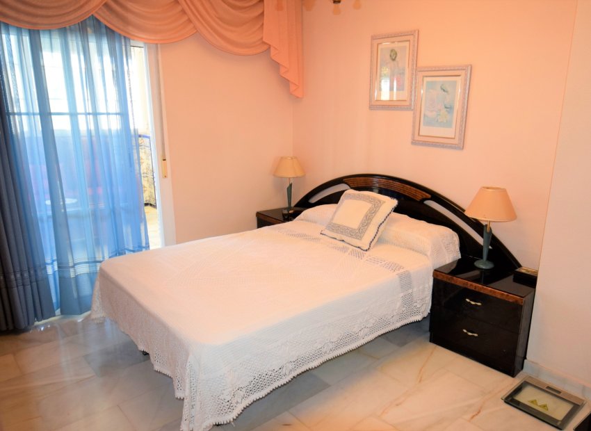 Resale - Apartment / flat - Guardamar del Segura