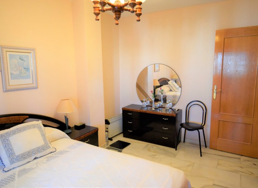 Resale - Apartment / flat - Guardamar del Segura