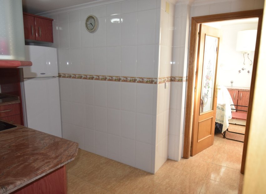 Resale - Apartment / flat - Guardamar del Segura