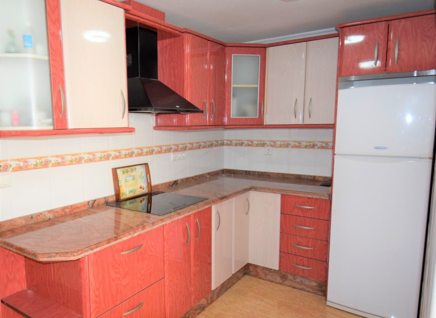 Resale - Apartment / flat - Guardamar del Segura