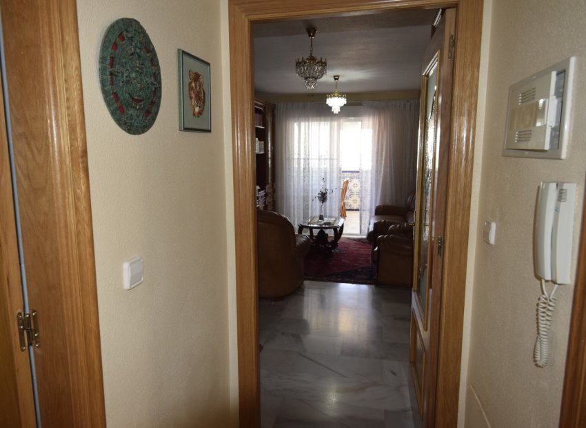 Resale - Apartment / flat - Guardamar del Segura