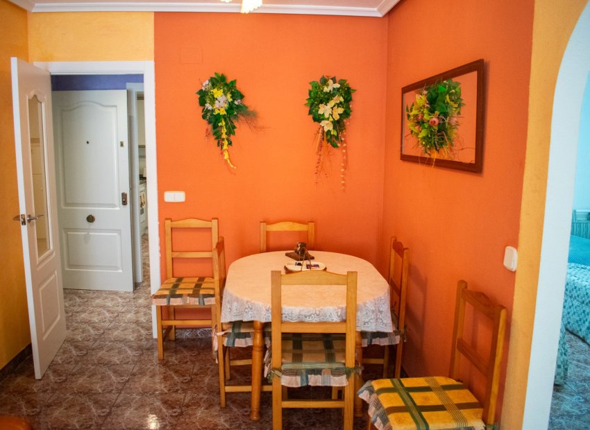 Resale - Apartment / flat - Guardamar del Segura