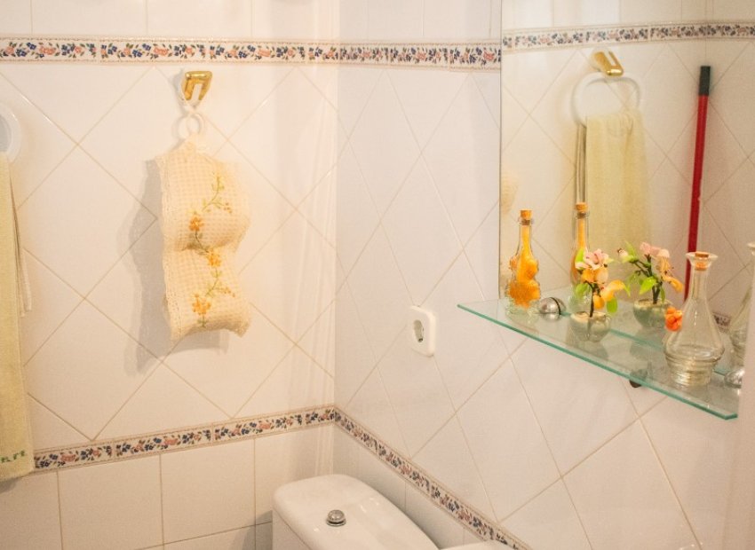 Resale - Apartment / flat - Guardamar del Segura